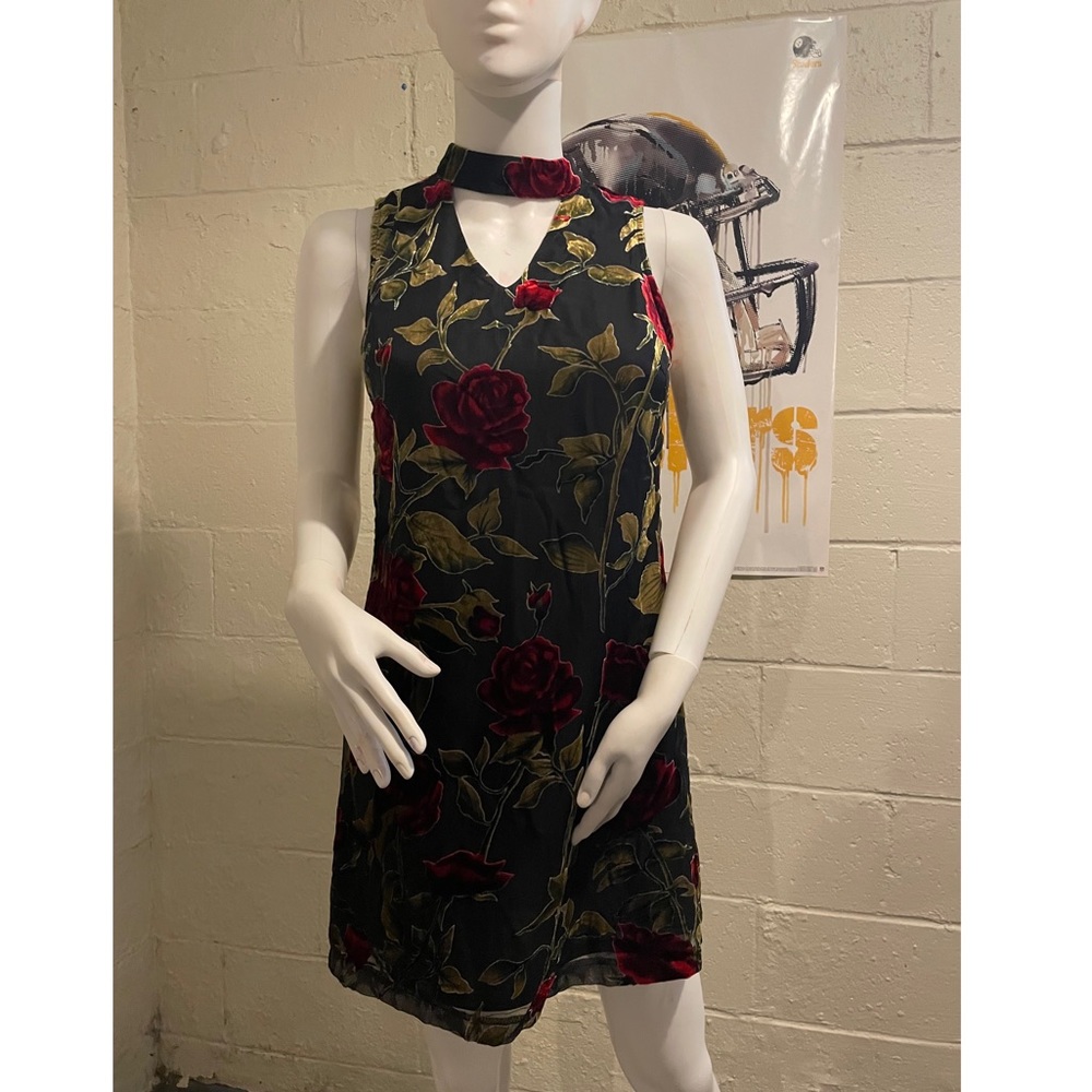 Adiva Floral Black Velvet dress!